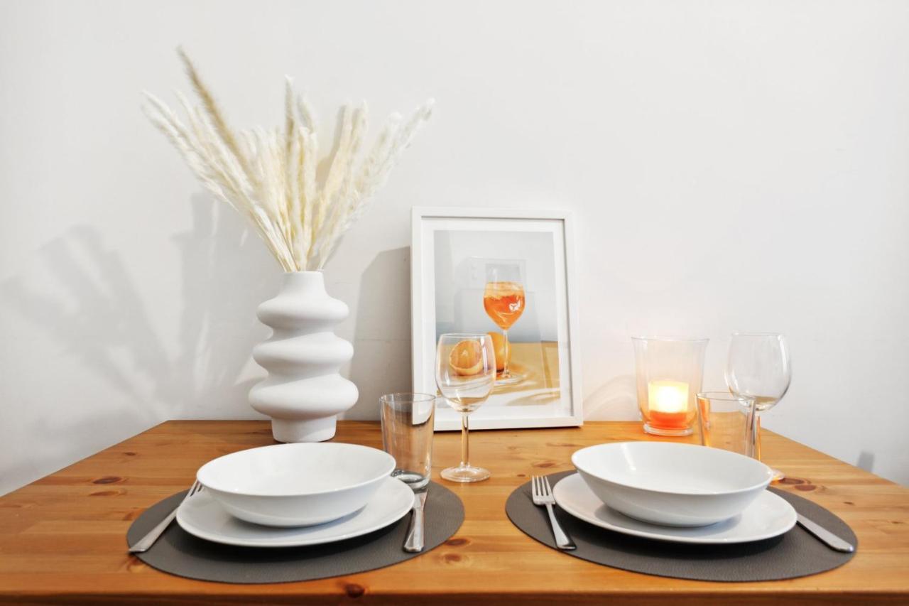 Arbio I Lux Apartment In Charlottenberg ベルリン エクステリア 写真